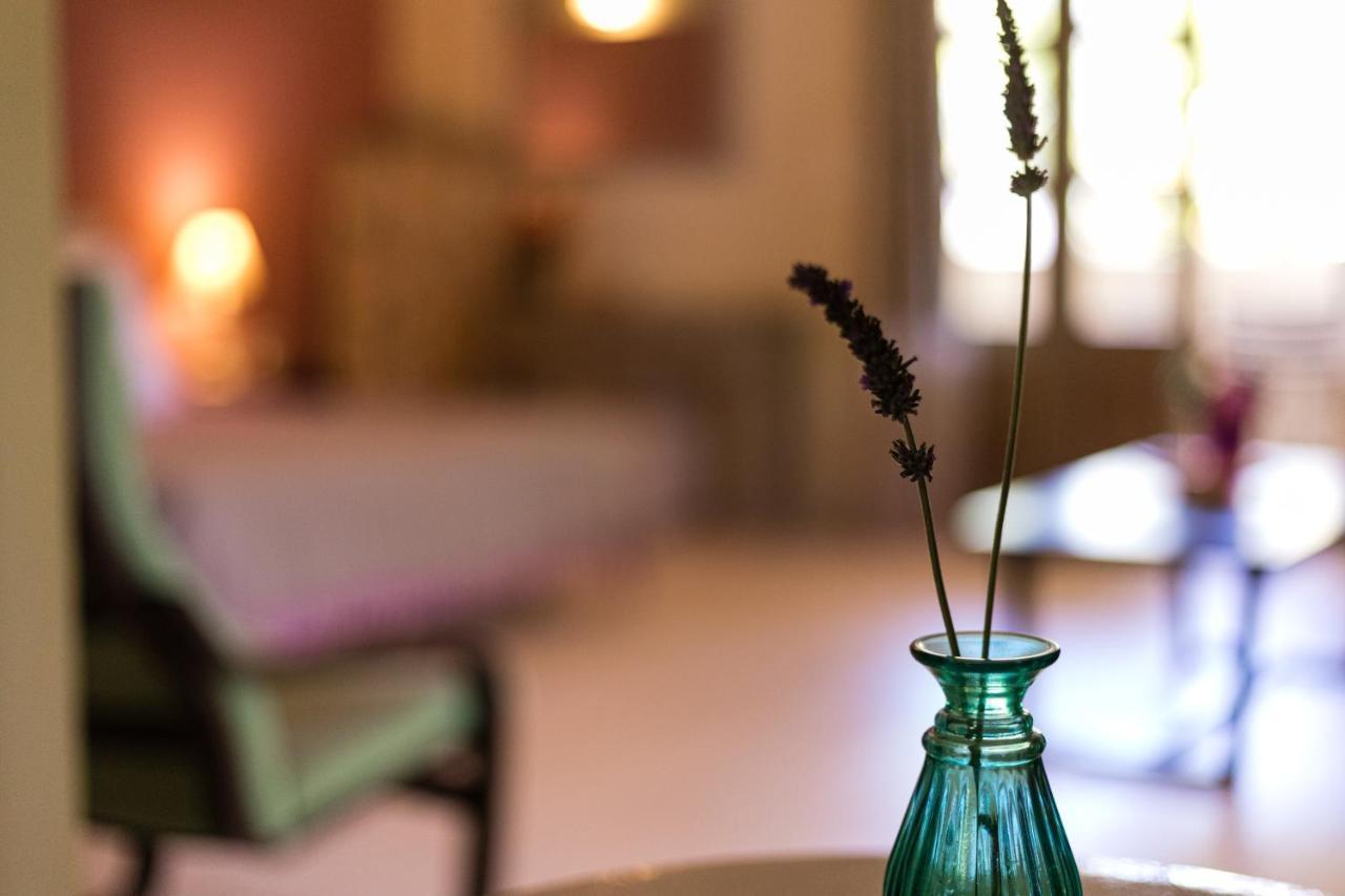 Tria Luxury Residences Sztúpa Kültér fotó