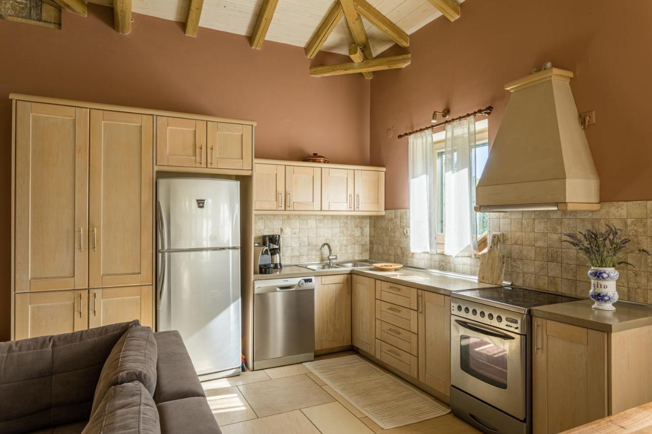 Tria Luxury Residences Sztúpa Kültér fotó