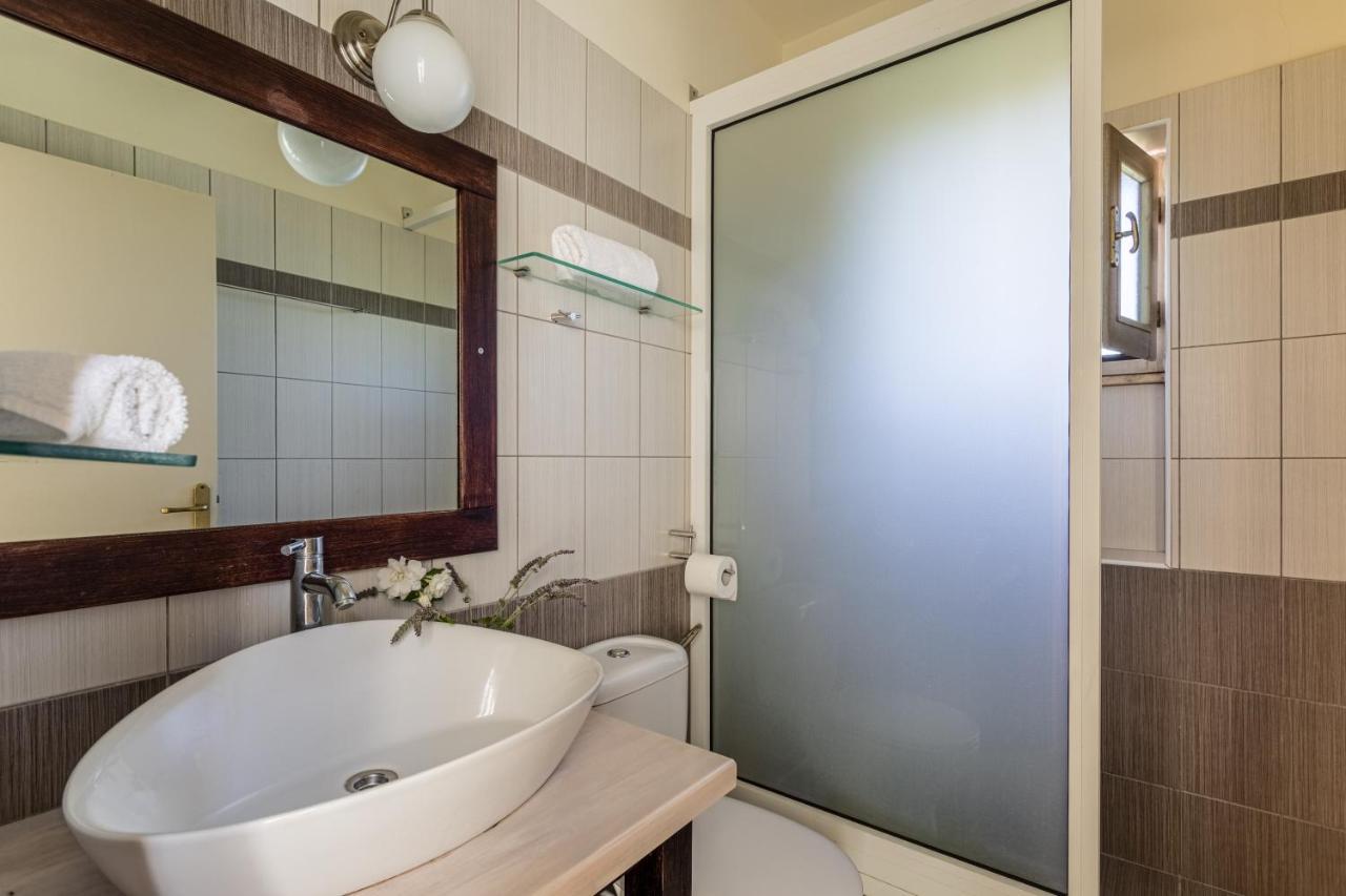 Tria Luxury Residences Sztúpa Kültér fotó
